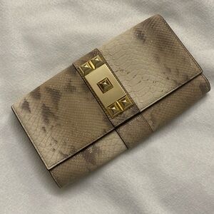 Vince Camuto bone to beige sparkling Snake Print  Leather Clutch